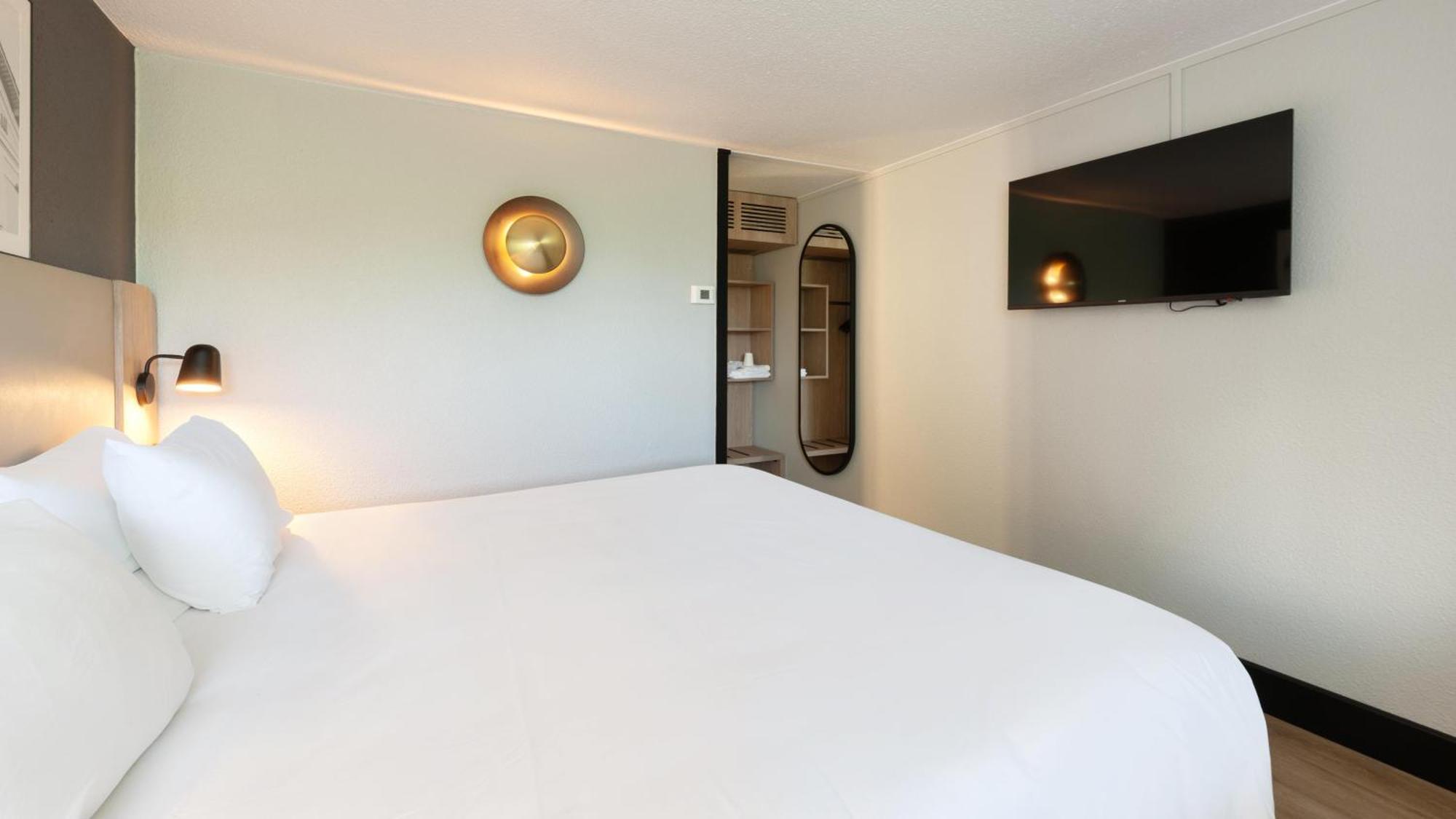 Hotel Campanile Argenteuil Exteriér fotografie
