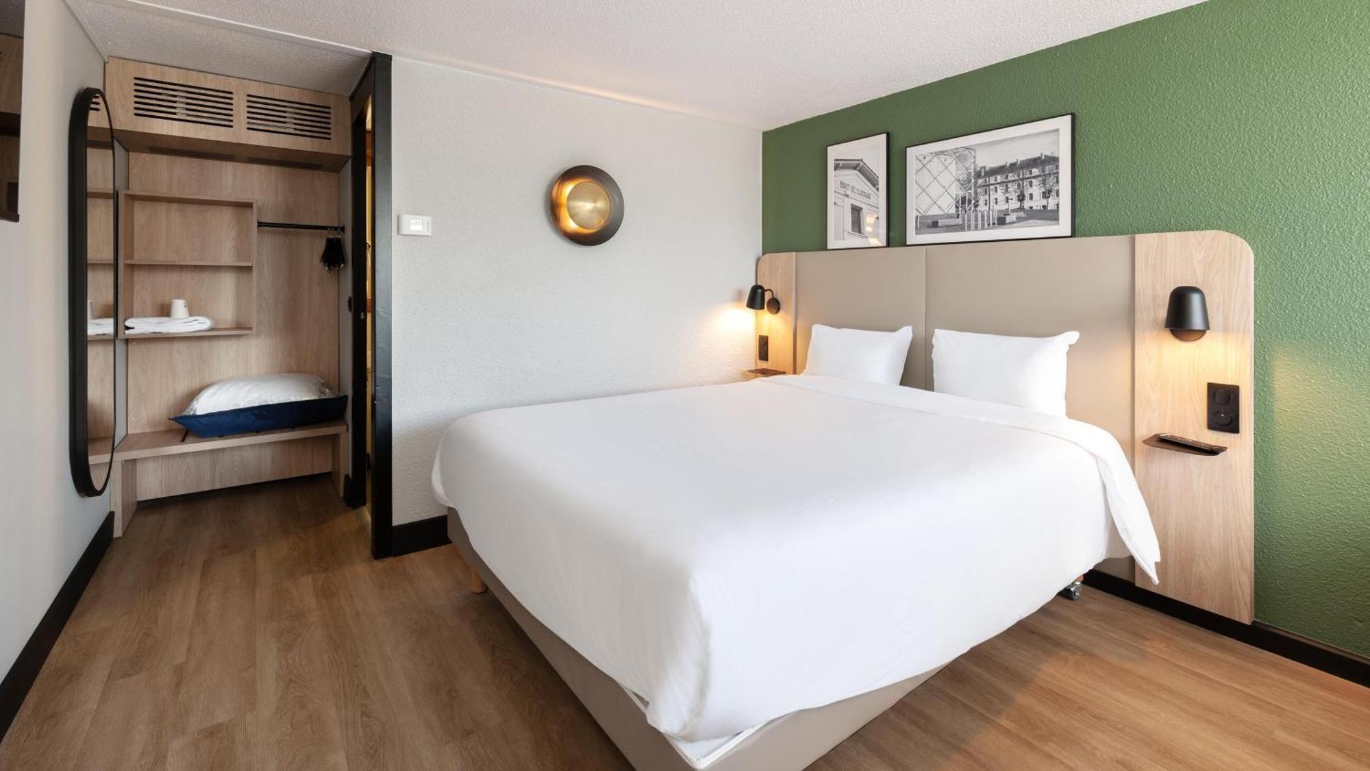 Hotel Campanile Argenteuil Exteriér fotografie