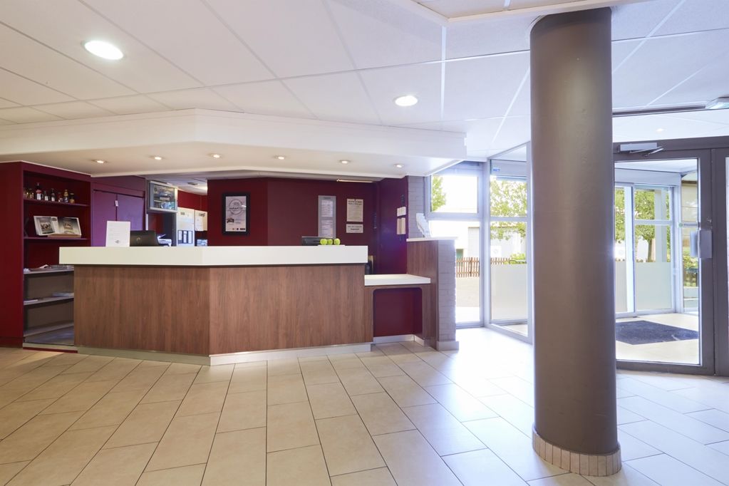 Hotel Campanile Argenteuil Exteriér fotografie